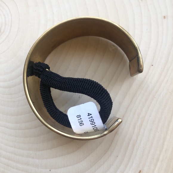 NWT Free People Engraved Bun Cuff Gold - Picture 4 of 8